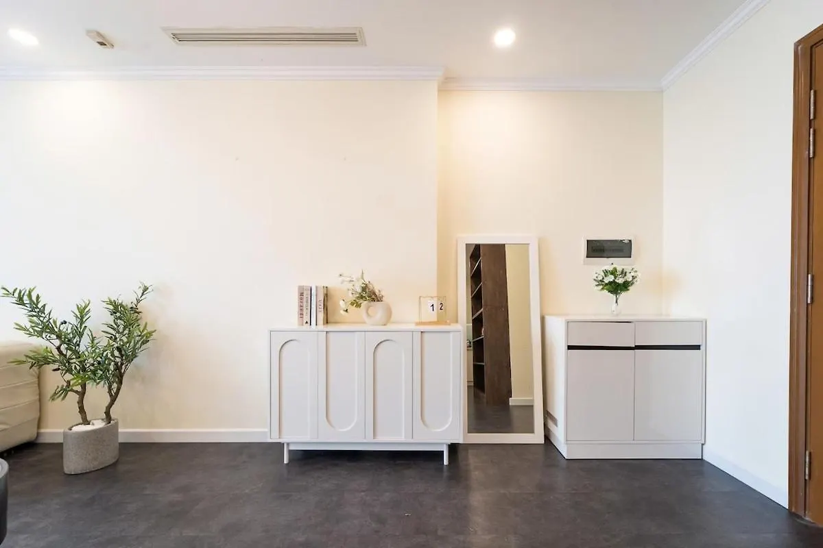 LandmarkPlus Vinhomes CityView Highfloor Bathtub Ho Chi Minh City